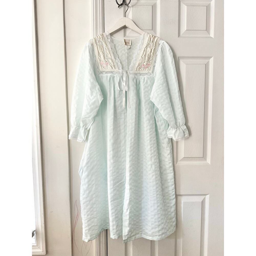Carriage Court Vintage Mint Green Lace Tie Front Open Night Robe Edwardian Large